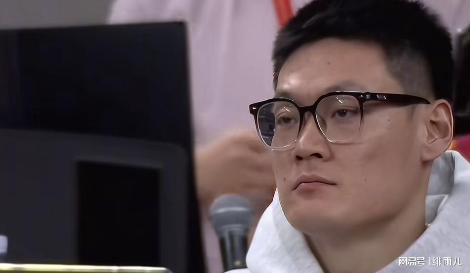 乐鱼体育官网网页版-不打了！CBA强力锋线第一阶段报销，这可是广东队最大苦主！